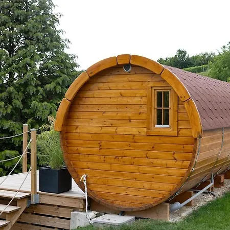 Appartement Nuit Insolite : Tonneau Enchante Cormoyeux
